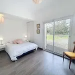 Prázdninový dům Grande Maison Pres Carolles, 5 Chambres, Jardin, Parking, Wifi Gratuit - 10 Pers. - Fr-1-361-537 *