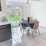 Grande Maison Pres Carolles, 5 Chambres, Jardin, Parking, Wifi Gratuit - 10 Pers. - Fr-1-361-537 * Carolles