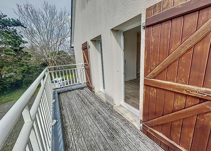 Grande Maison Pres Carolles, 5 Chambres, Jardin, Parking, Wifi Gratuit - 10 Pers. - Fr-1-361-537 펜션