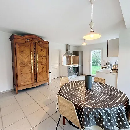 Grande Maison Pres Carolles, 5 Chambres, Jardin, Parking, Wifi Gratuit - 10 Pers. - Fr-1-361-537 *