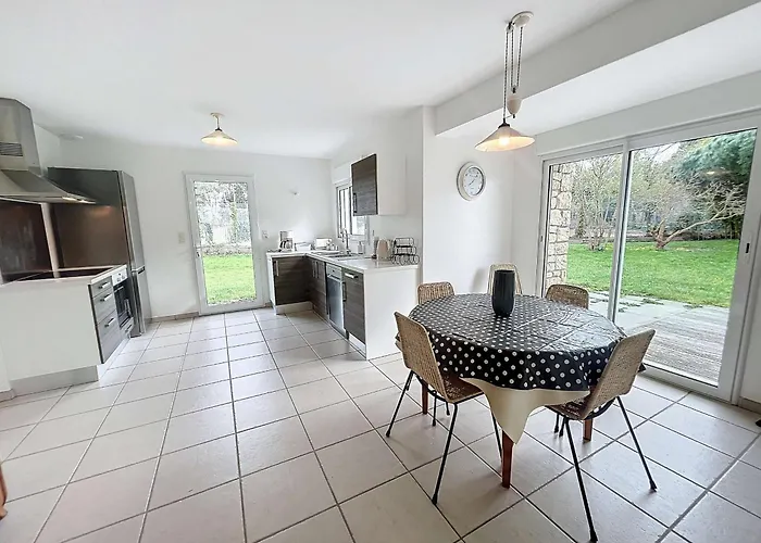 Tatil Evi Grande Maison Pres Carolles, 5 Chambres, Jardin, Parking, Wifi Gratuit - 10 Pers. - Fr-1-361-537 *